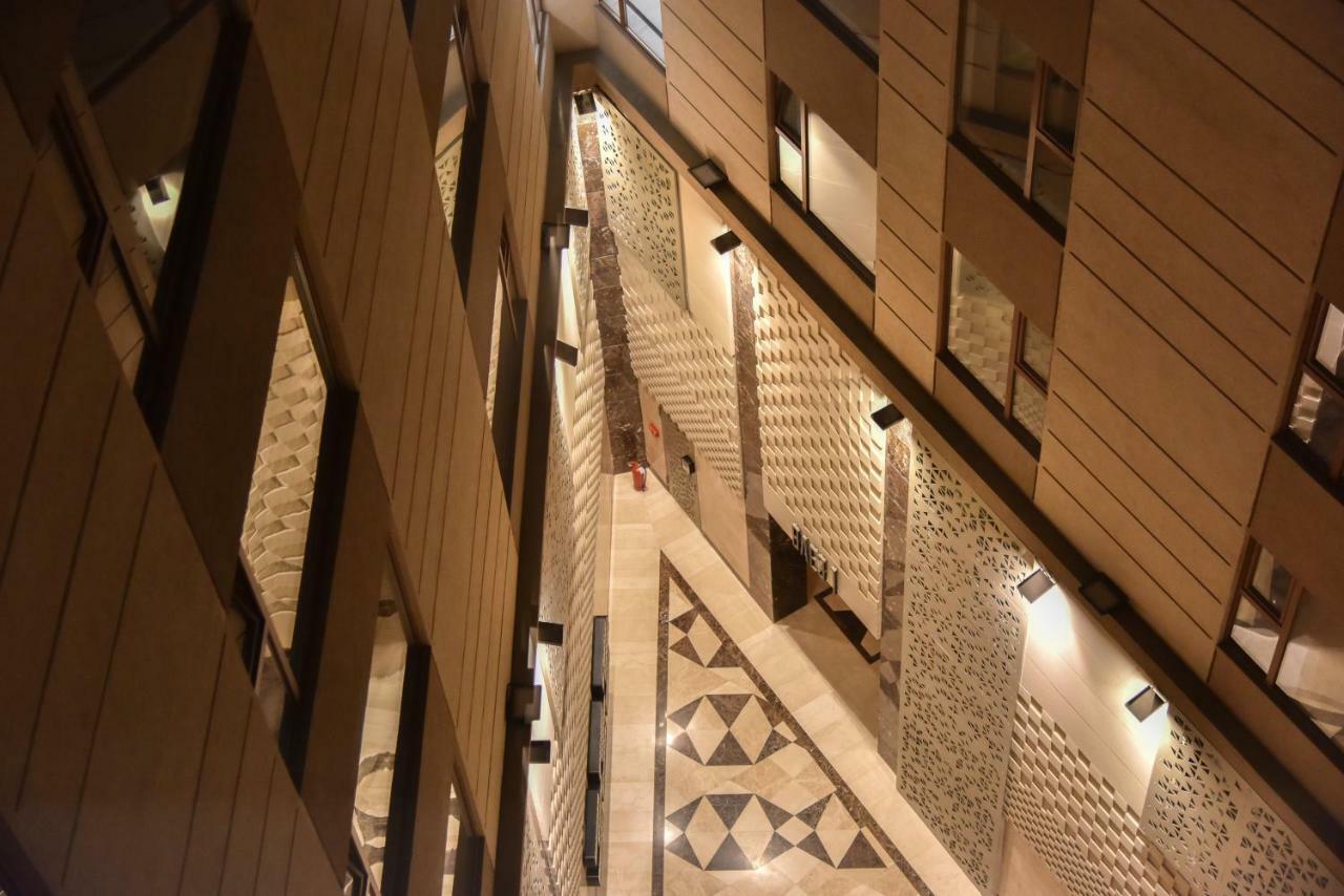 Lux Apartment Flatiron Skopje Eksteriør billede