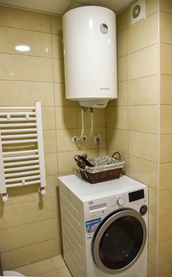 Lux Apartment Flatiron Skopje Eksteriør billede
