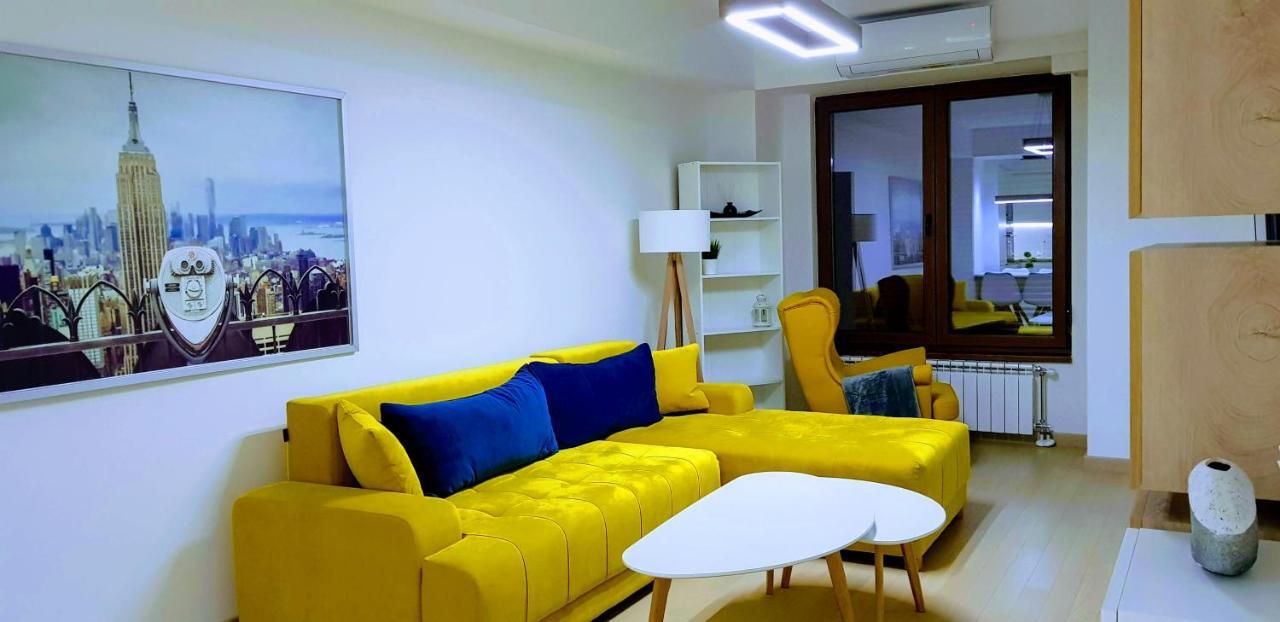 Lux Apartment Flatiron Skopje Eksteriør billede